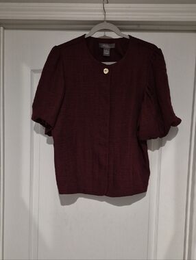 Wine Textured Short Sleeve Knit Blouse